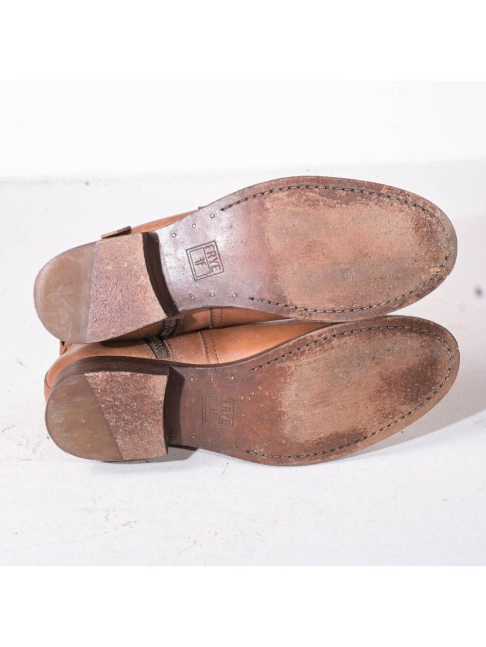 Frye Tan Leather Ankle Boots Inside Zip Knotted Buckle Short Bootie Women's 7 - Picture 6 of 6